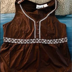 NWOT!!! Sleeveless Maternity Top